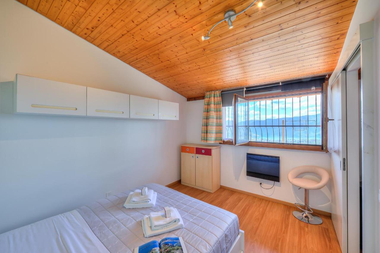 Petit Cadeau Apartamento Cademario Exterior foto